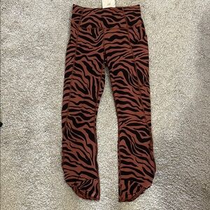 NWT Fabletics Zebra Print Leggings. XS